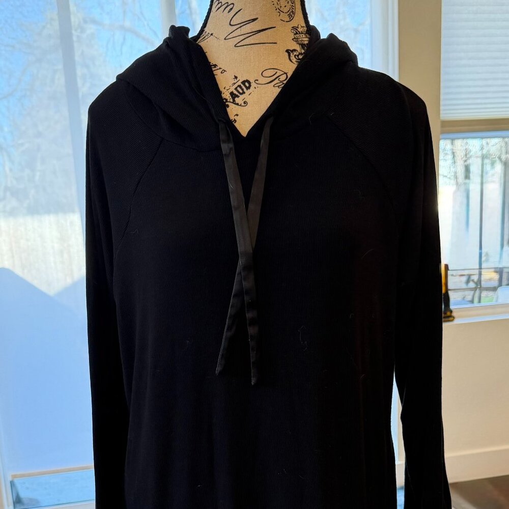 Cozy Earth Black Ribbed Hooded Lounge Dress Silk Lined Hood M